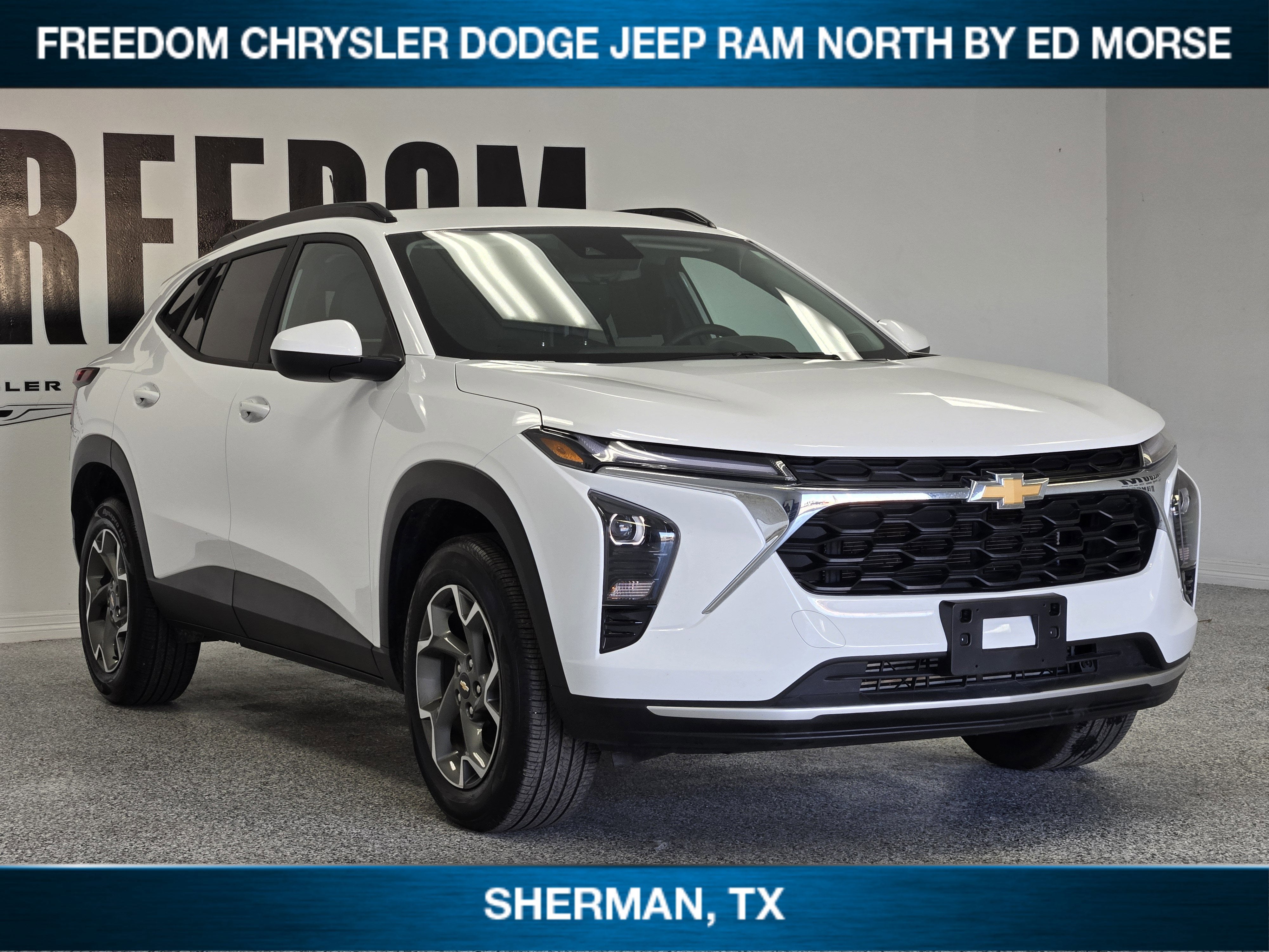 2025 Chevrolet Trax FWD LT