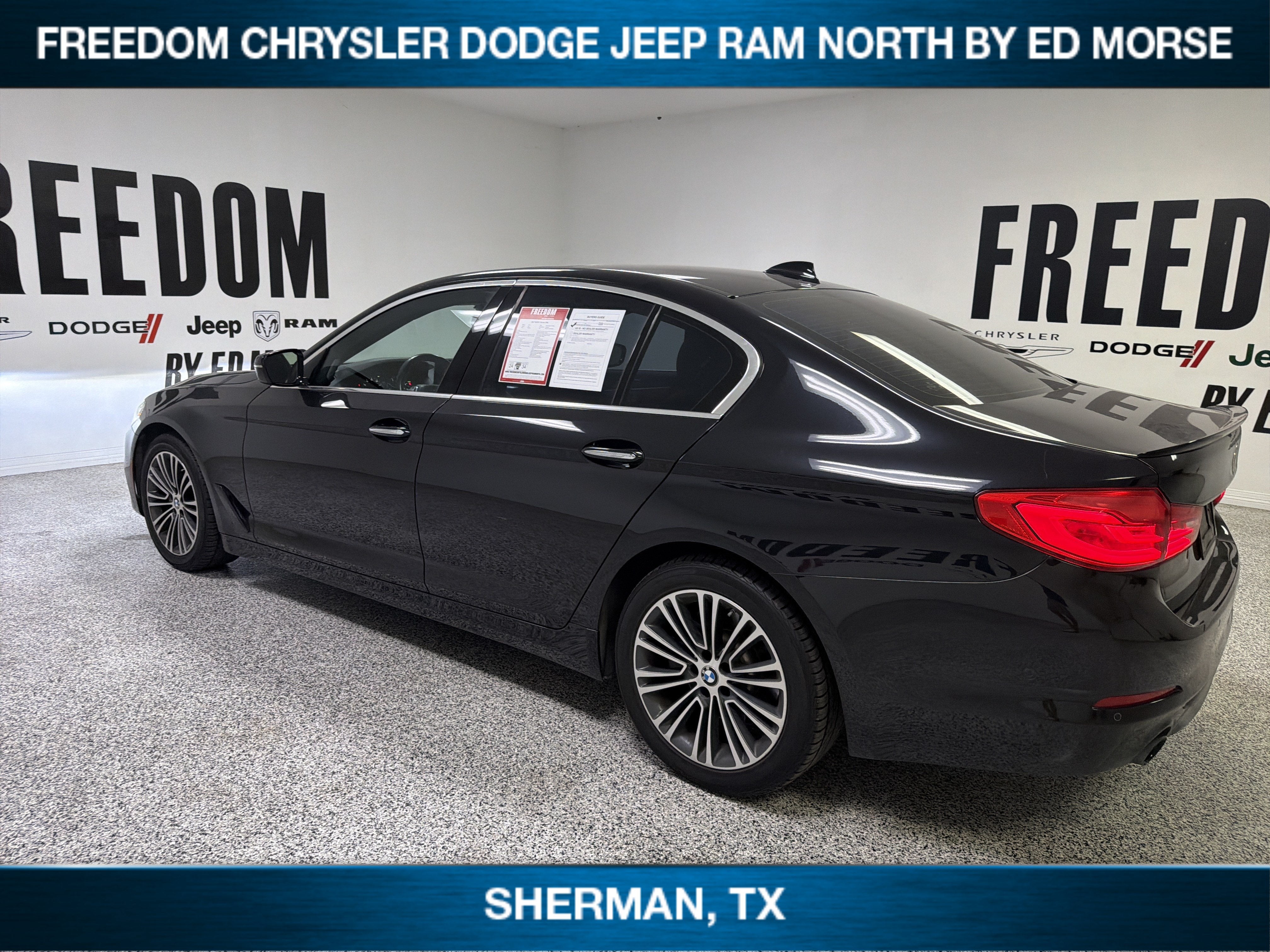2017 BMW 530i 530i