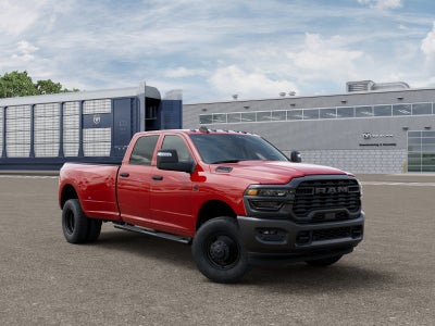 2027 RAM 3500 RAM 3500 TRADESMAN CREW CAB 4X4 8' BOX