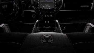 2027 RAM 3500 RAM 3500 LARAMIE CREW CAB 4X4 8' BOX